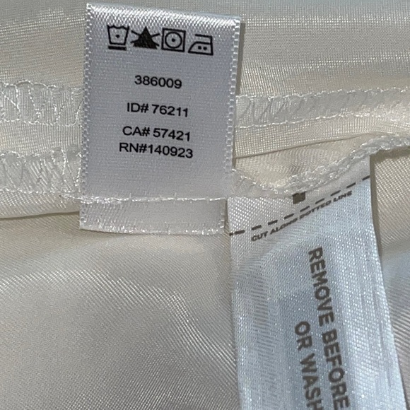 COPY - NWT LOU & GREY WHITE “CUPRO” SATIN EFFECT CAMISOLE Sz. XS - Picture 11 of 16